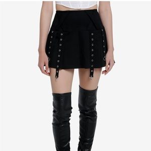 NWT Social Collision Black Grommet Pleated Skirt